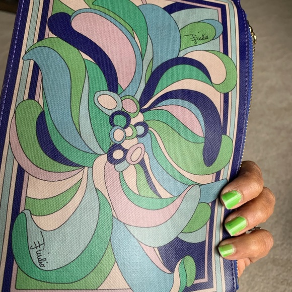 pucci purse - Picture 5 of 7